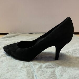 Aldo Bonomi Black Heels Sz 6 Suede Leather shoes